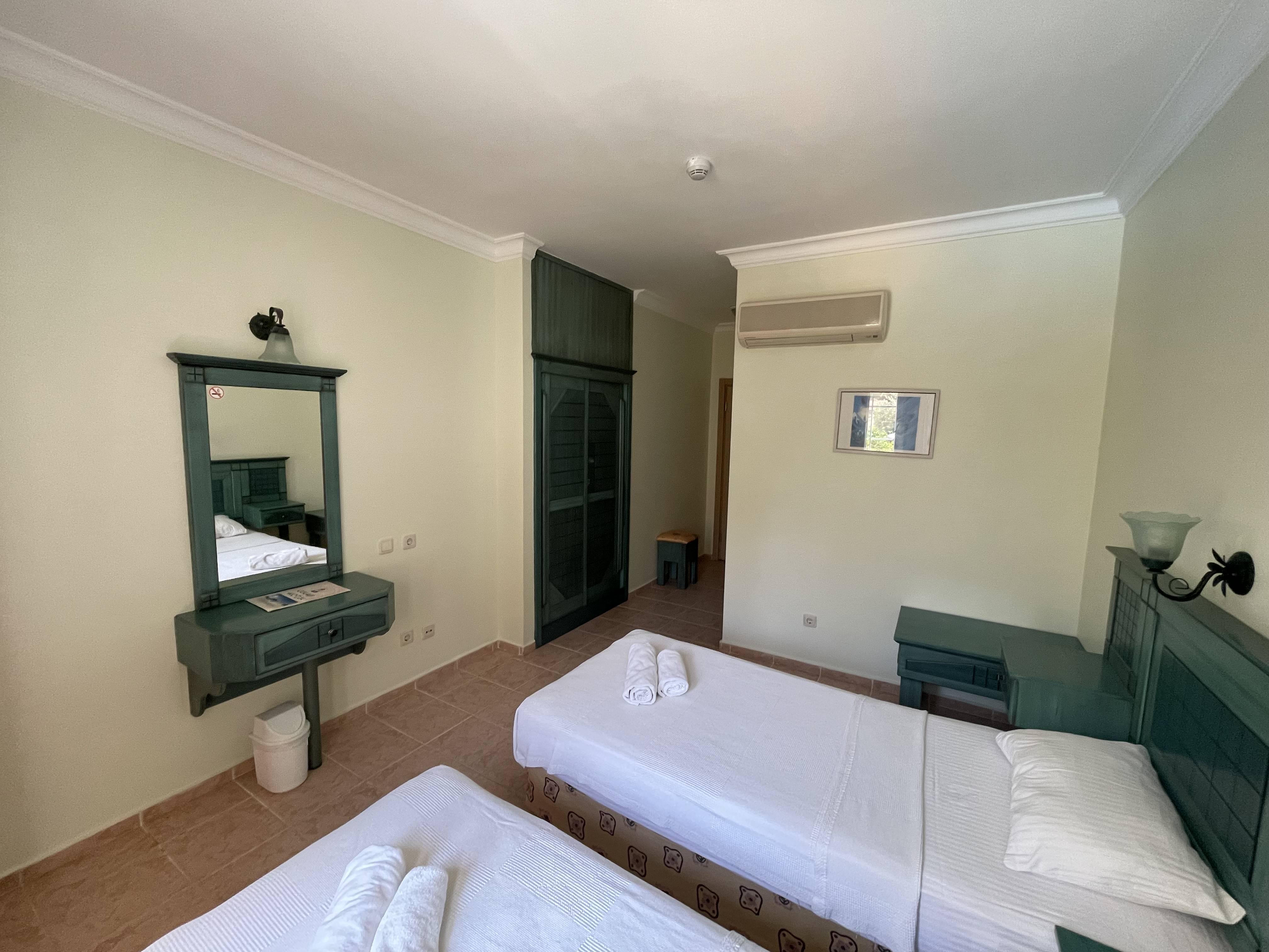 Celay Hotel Ölüdeniz Esterno foto