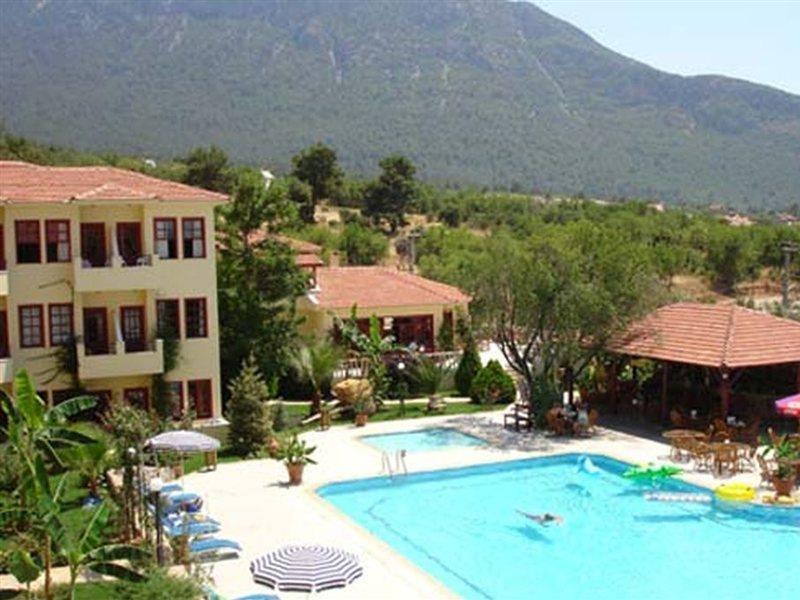 Celay Hotel Ölüdeniz Esterno foto