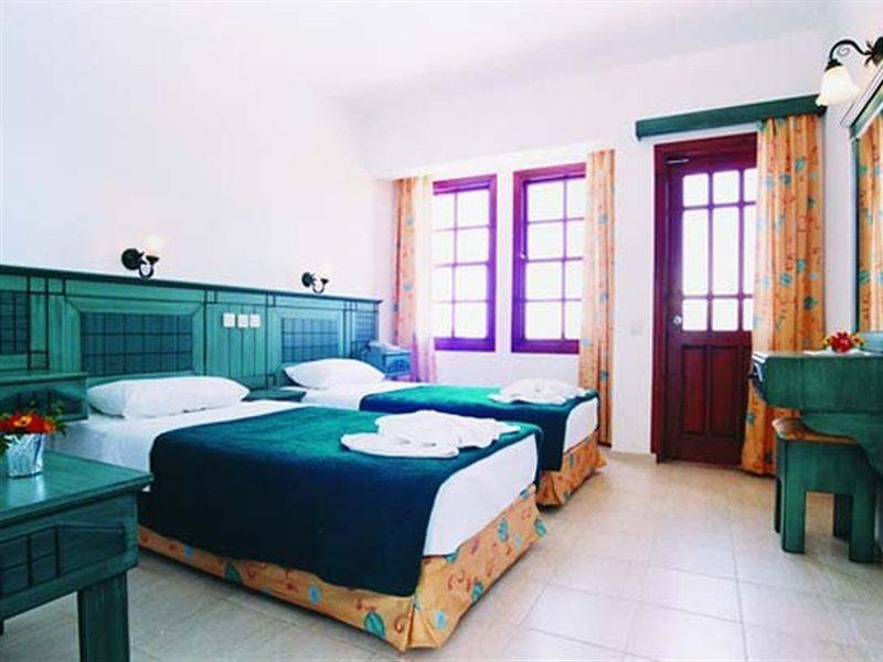 Celay Hotel Ölüdeniz Esterno foto