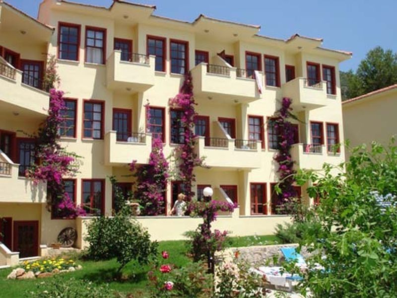 Celay Hotel Ölüdeniz Esterno foto